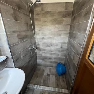 Studio con letto king size